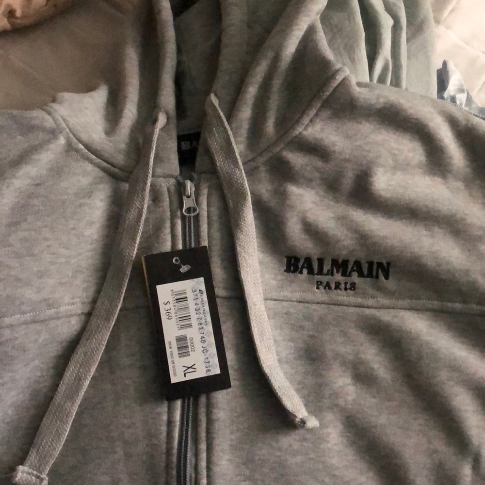 Balmain Sweatsuit - Picture 3 of 6